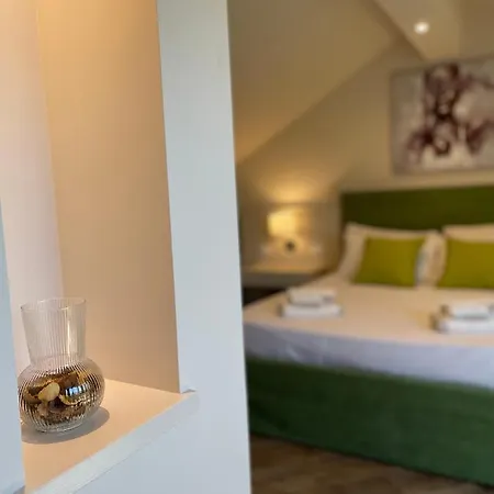 Mb Giurati Guest house *